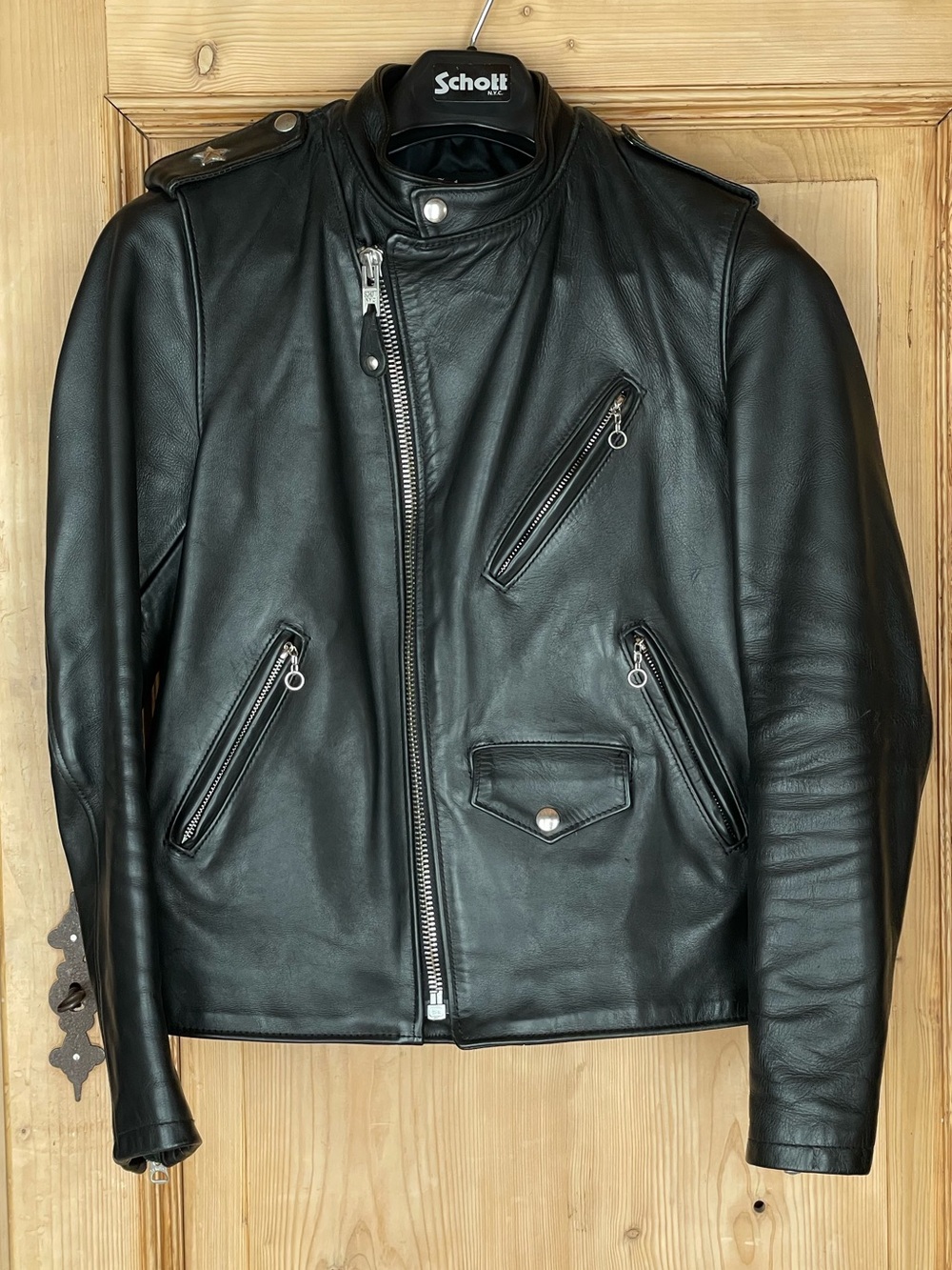 Schott NYC Cafecto Leather Jacket, size 36